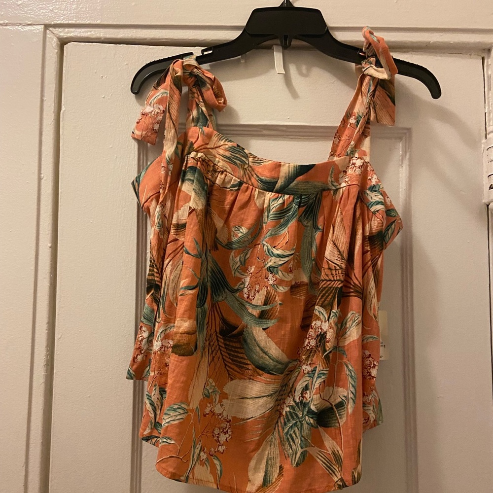 Floral tank top